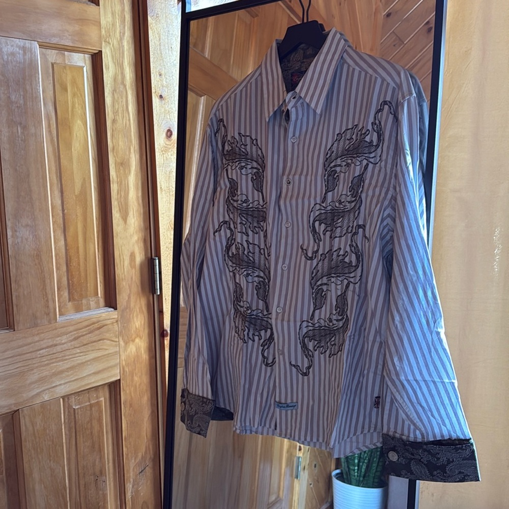English Laundry Embroidered Long Sleeve Button Down Blue Striped XL
